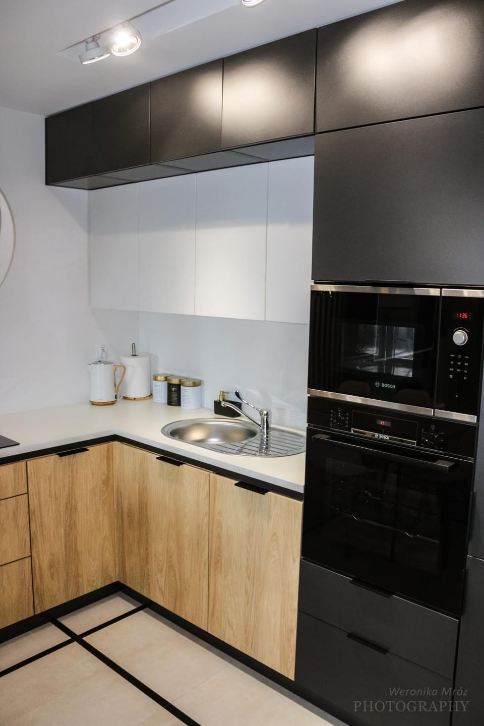 Kitchen or kitchenette, kitchen