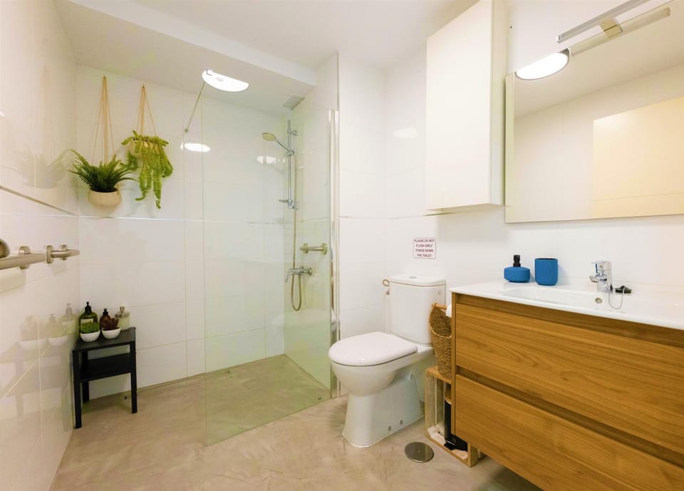 Shower, Bathroom
