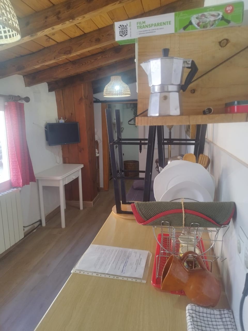 Photo of the whole room