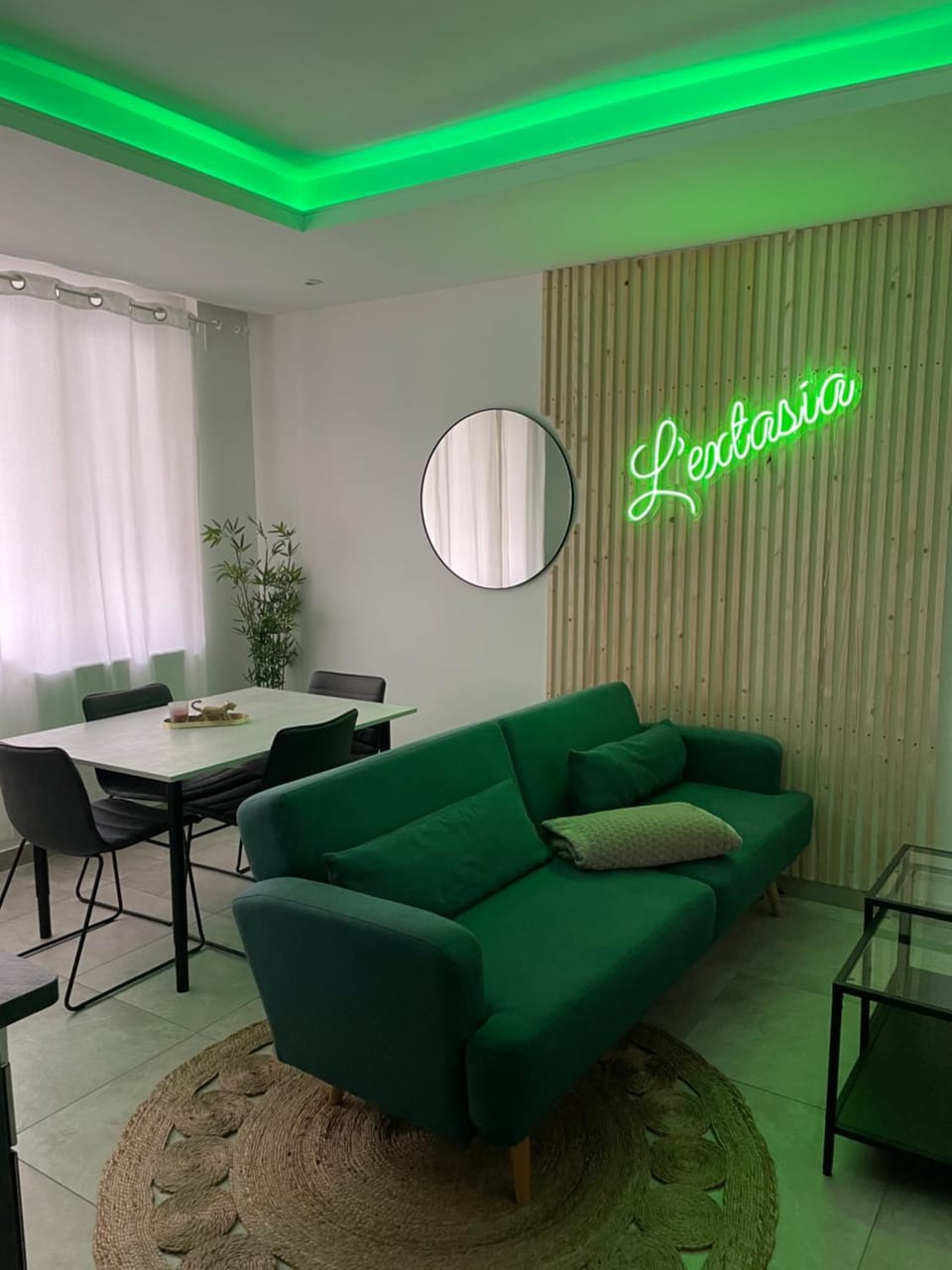 L'extasia love room sauna appartement Grenoble Apartment in Grenoble