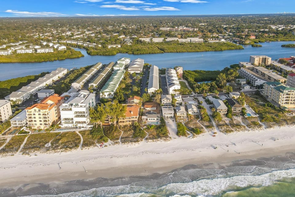 The Beach Escape House in Indian Shores