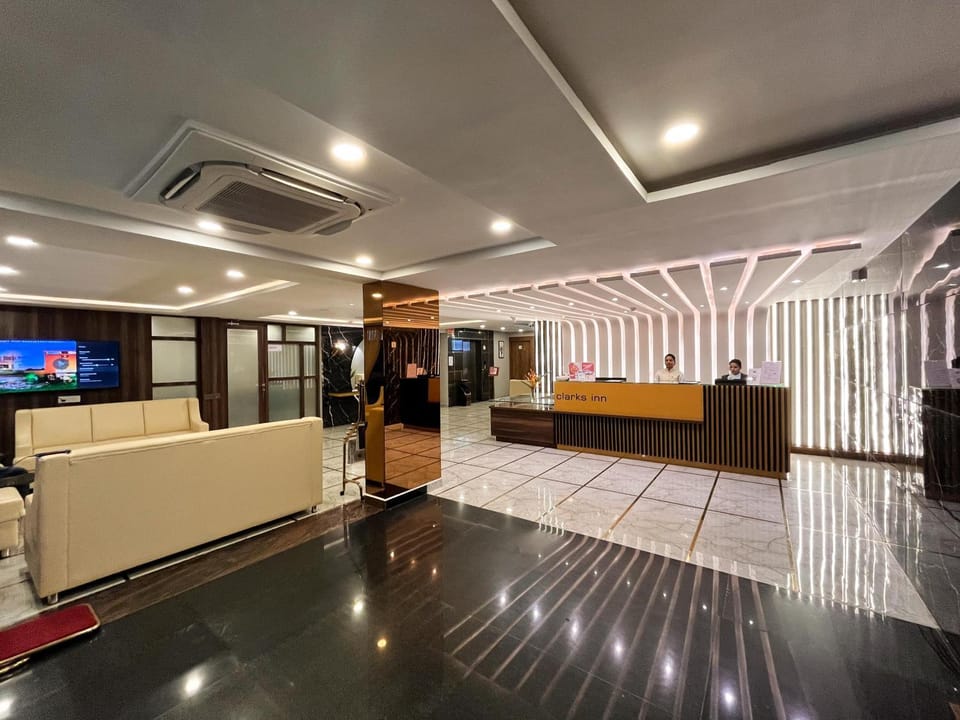 Staff, Lobby or reception