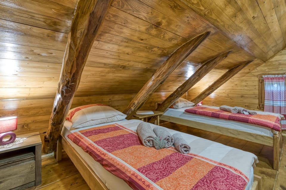 Bedroom, Bedroom