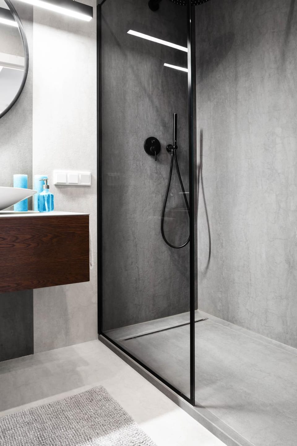 Shower, Bathroom
