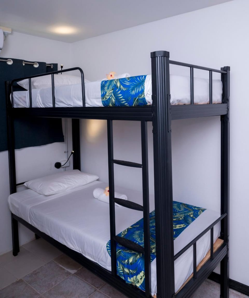 Bed, bunk bed