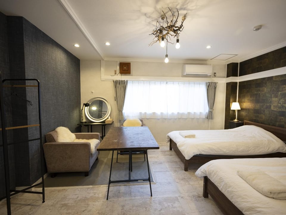 Bed, Photo of the whole room, air conditioner