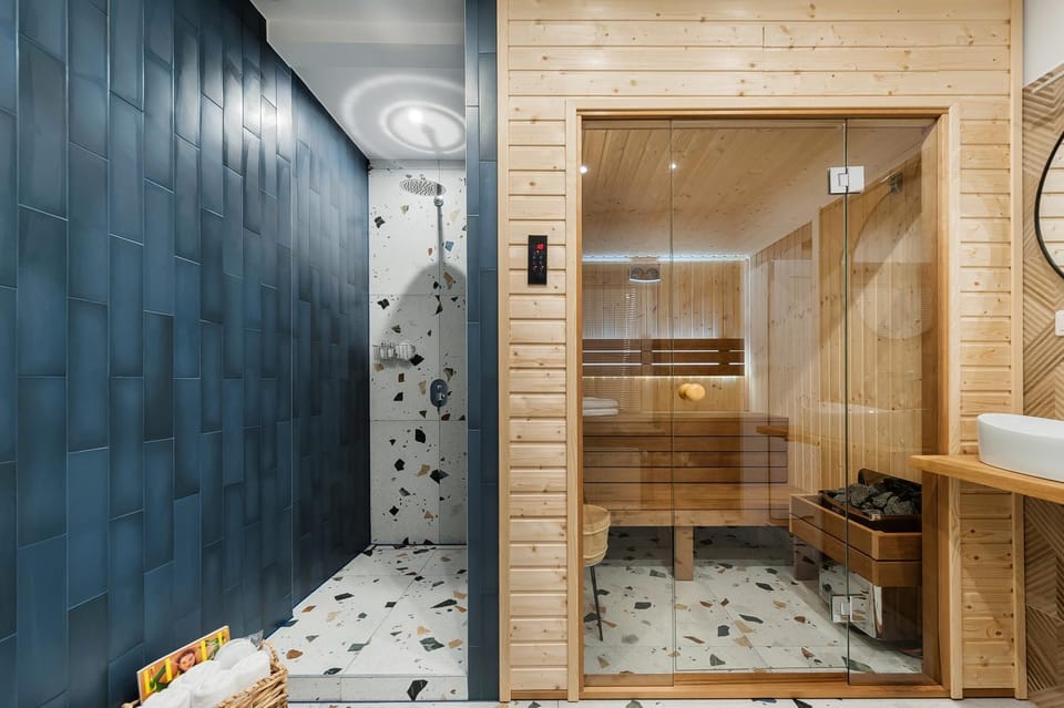 Sauna, Bathroom