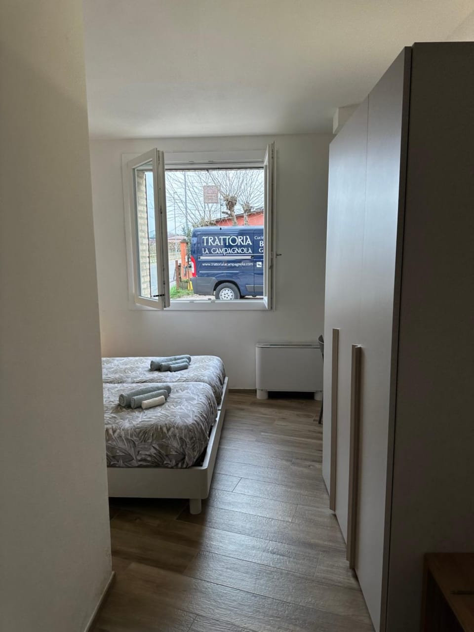 LOCANDA LA CAMPAGNOLA orari check in dalle 1130 alle 1530 e dalle 1800 alle 2300 Bed and Breakfast in Emilia-Romagna