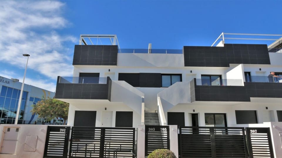 Property building, Balcony/Terrace