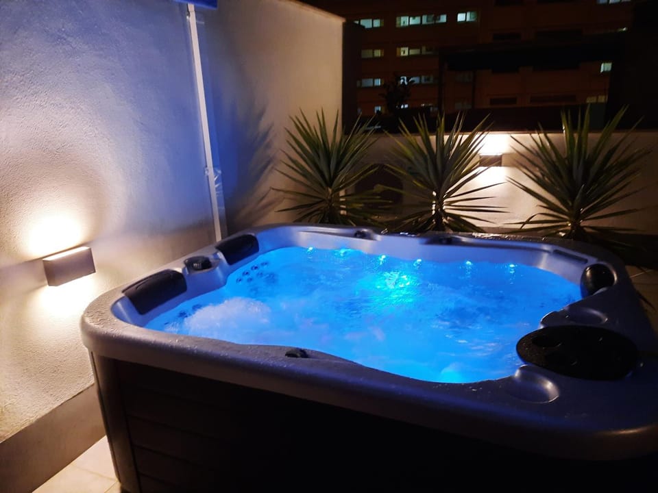Hot Tub