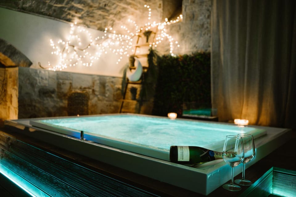 Apulia Suite Bed and Breakfast in Castellana Grotte