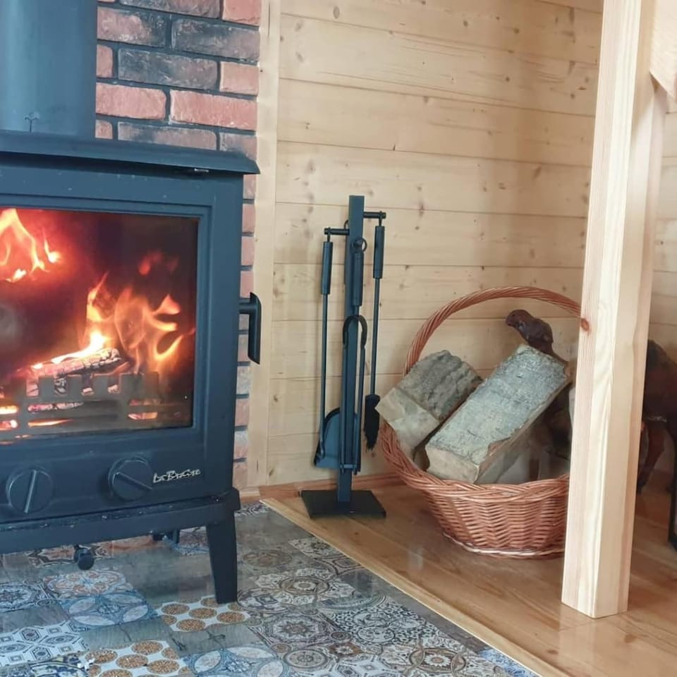 Domki całoroczne DŁUGOSZÓWKA pod Rzeszowem, Jacuzzi-Sauna-Basen-Alpaki Chalet in Poland