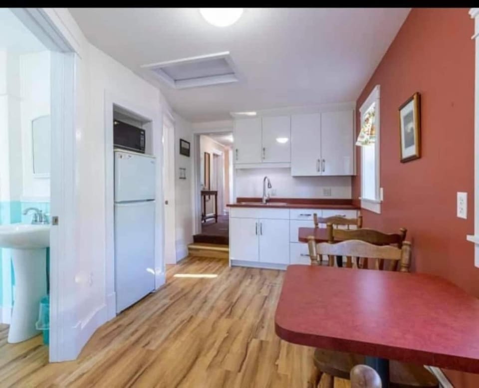 Sunny Home B&B Bed and Breakfast in Charlottetown