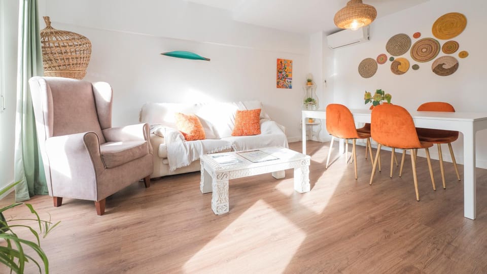 Casa Paseo del Tajo Parking Incluido - Living Toledo Apartment in Toledo
