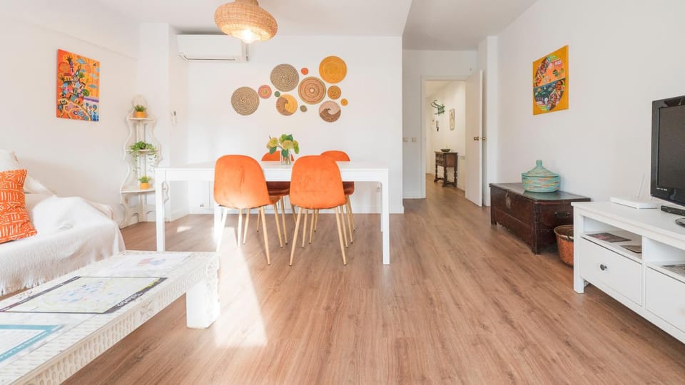 Casa Paseo del Tajo Parking Incluido - Living Toledo Apartment in Toledo