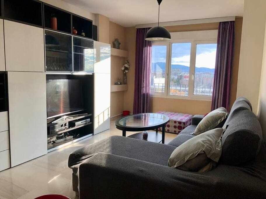 Natural landscape, Kitchen or kitchenette, Living room, Seating area, Dining area, minibar, pet friendly, stove
