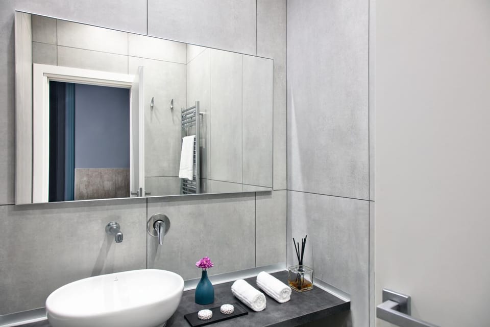 Hot Tub, Bathroom, heating, towels