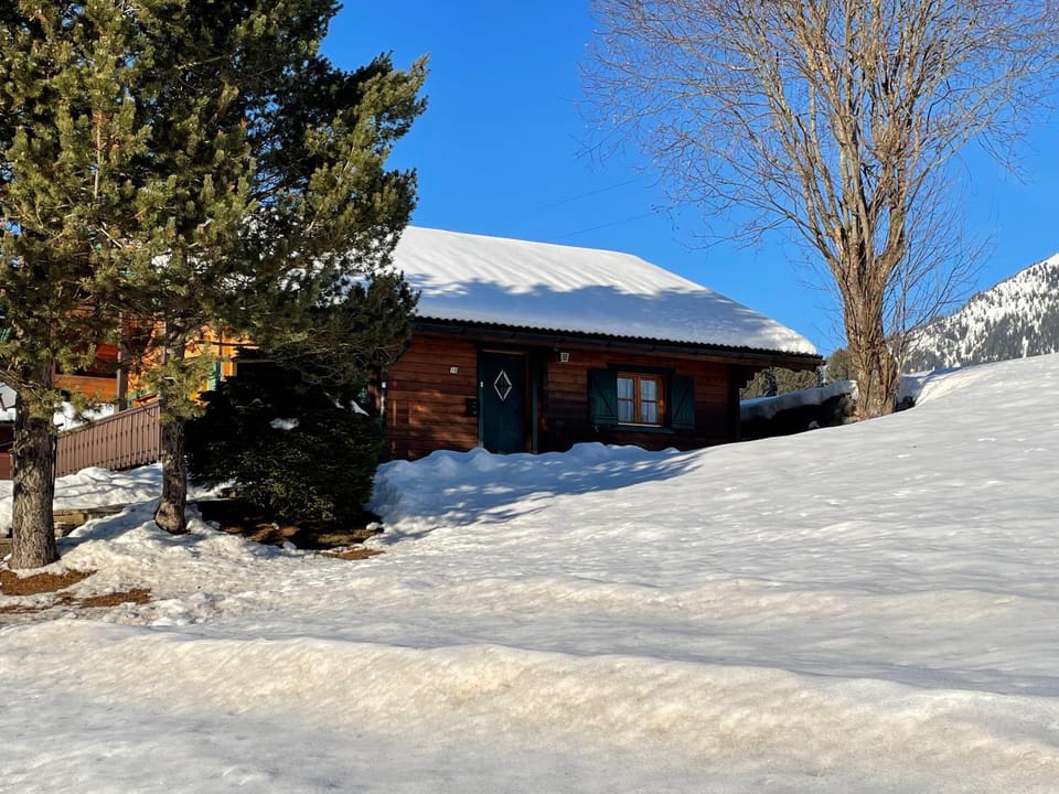 Property building, Winter