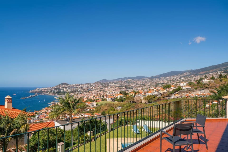 Balcony/Terrace, Other, City view, Mountain view