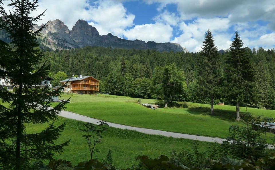 Property building, Day, Natural landscape, Mountain view