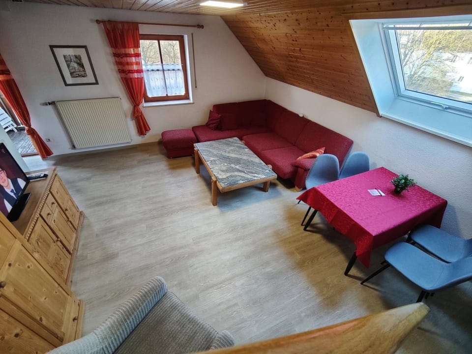 TV and multimedia, Living room, Photo of the whole room, Seating area