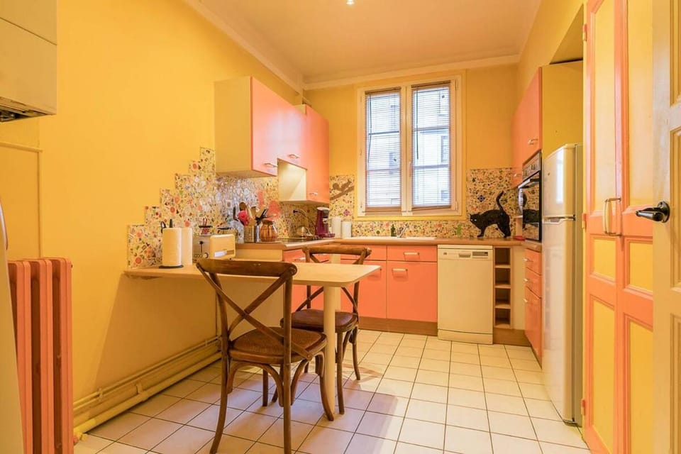 Zassiettes et Tintin Apartment in Dijon
