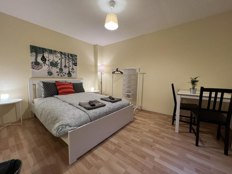 Bed, Photo of the whole room