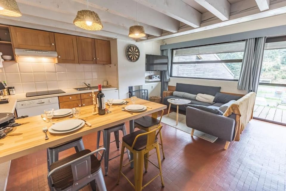 Living room, Dining area, flat iron