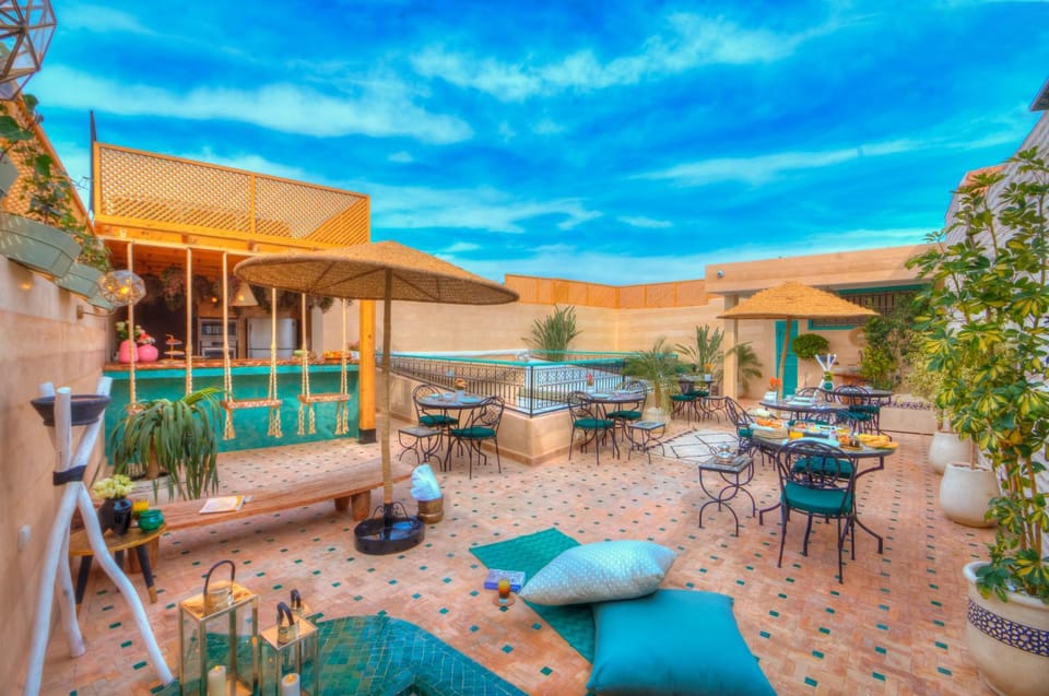 Patio, Restaurant/places to eat, Lounge or bar