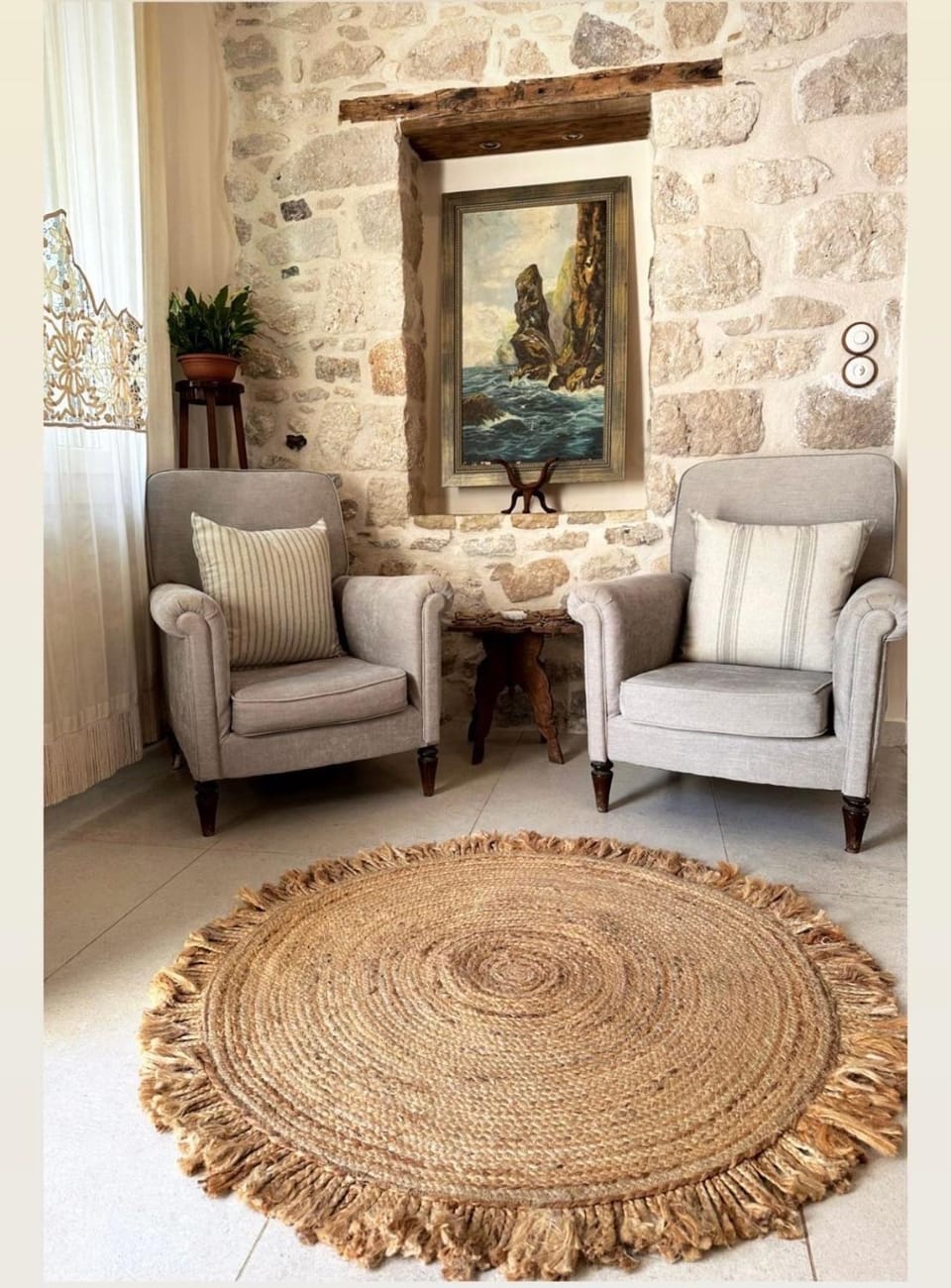 Living room, Seating area