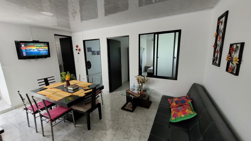 Living room, Dining area