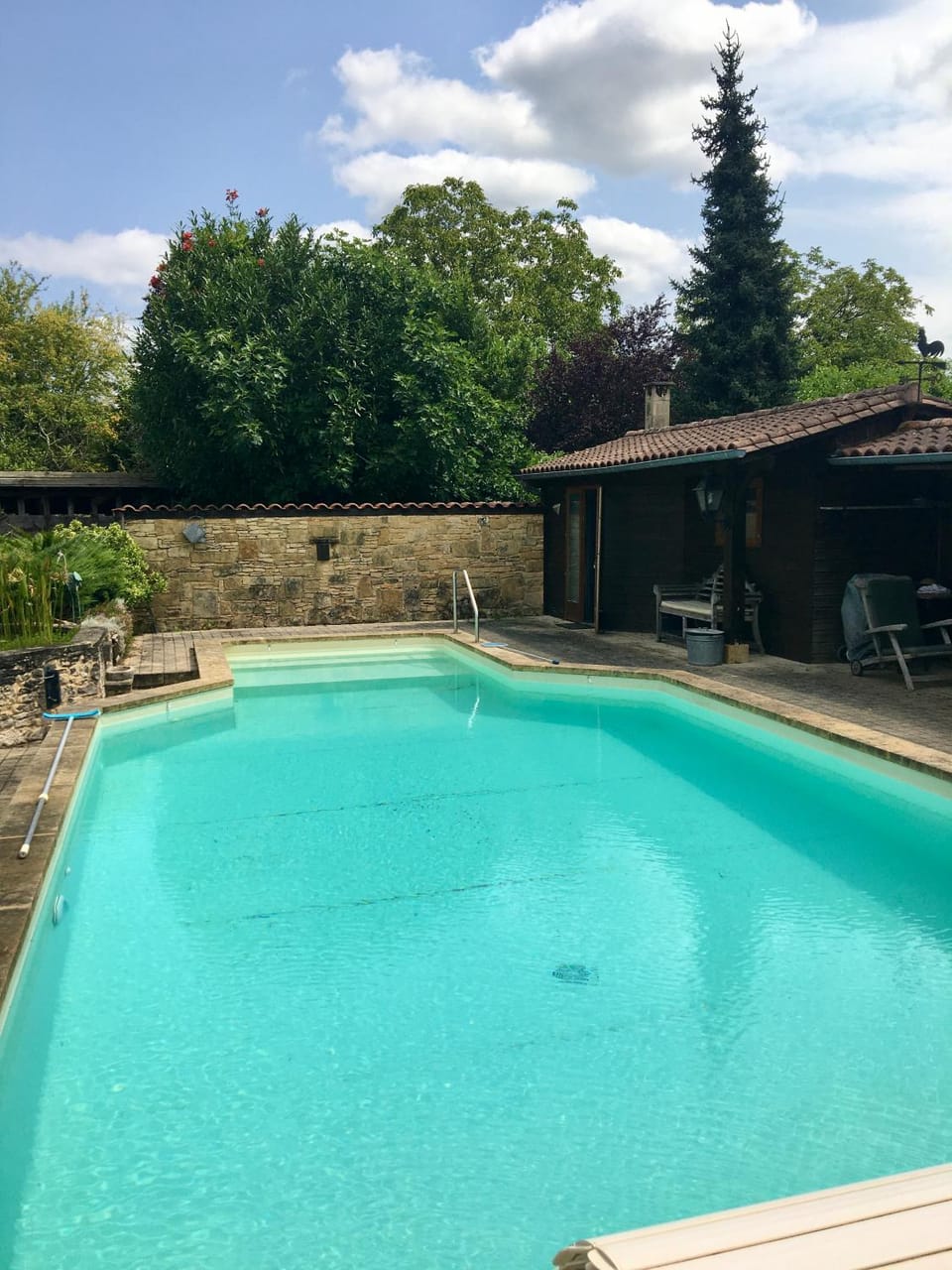 Swimming pool