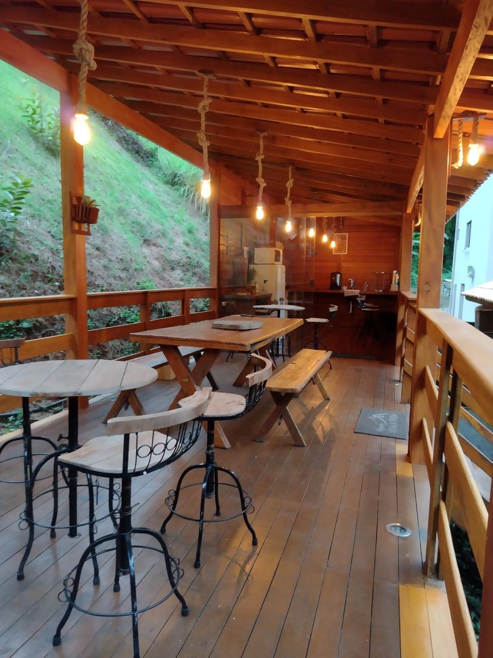 Patio, Restaurant/places to eat