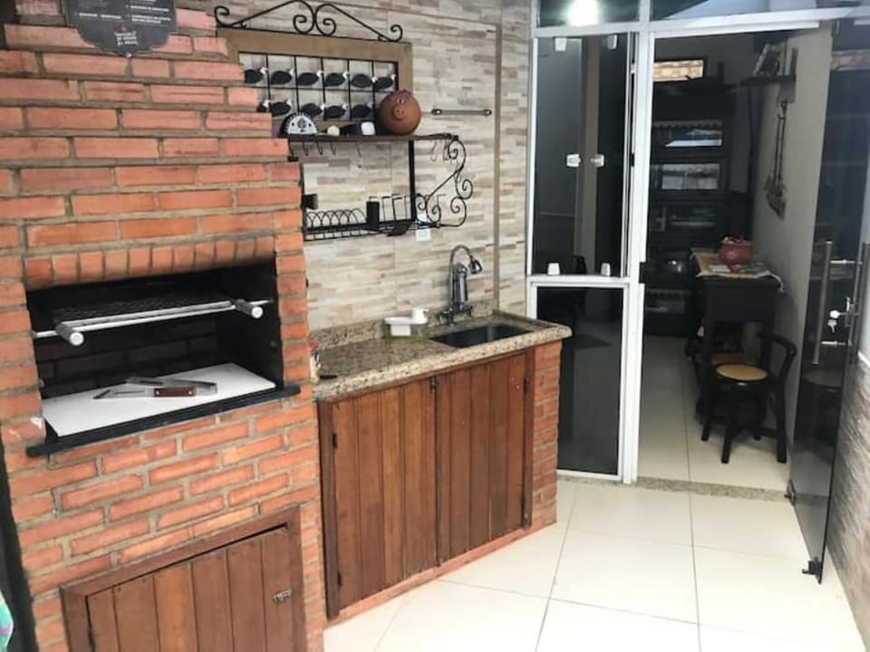 BBQ facilities, BBQ facilities