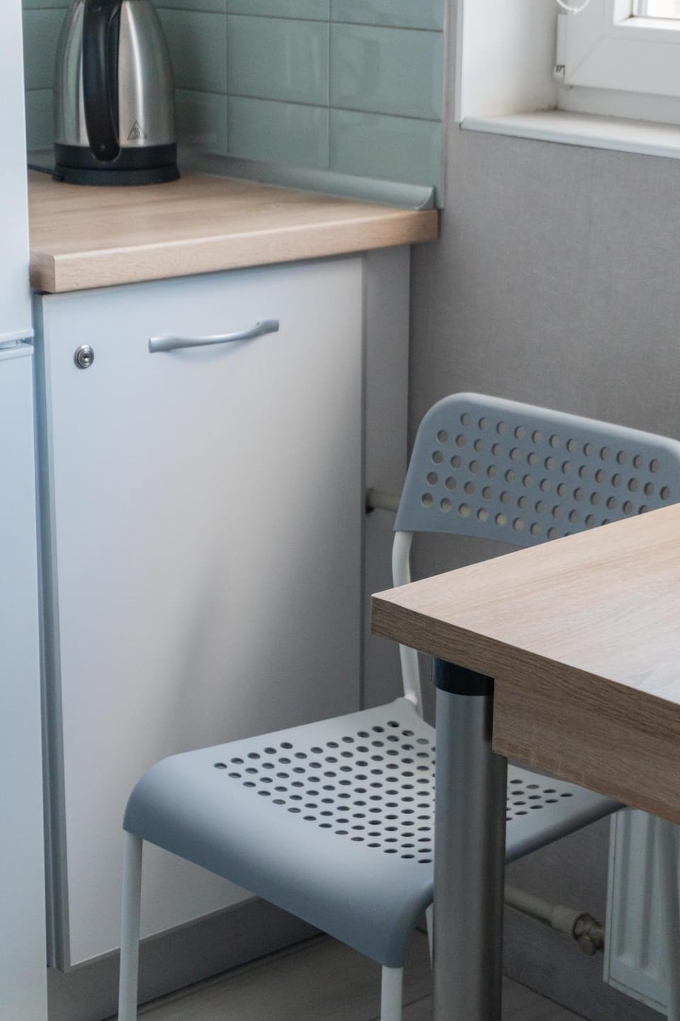 Kitchen or kitchenette, kitchen