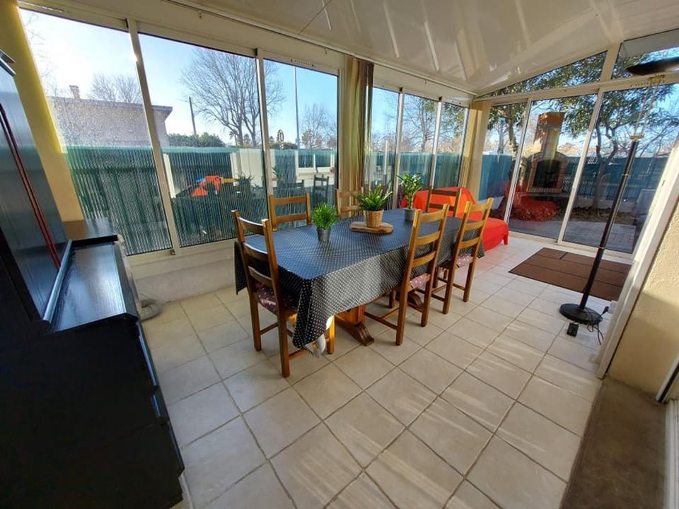 Appartement 3 pièces RDC 8 pers avec Terrasse et Confort Modeste - FR-1-326-738 Apartment in Marseillan