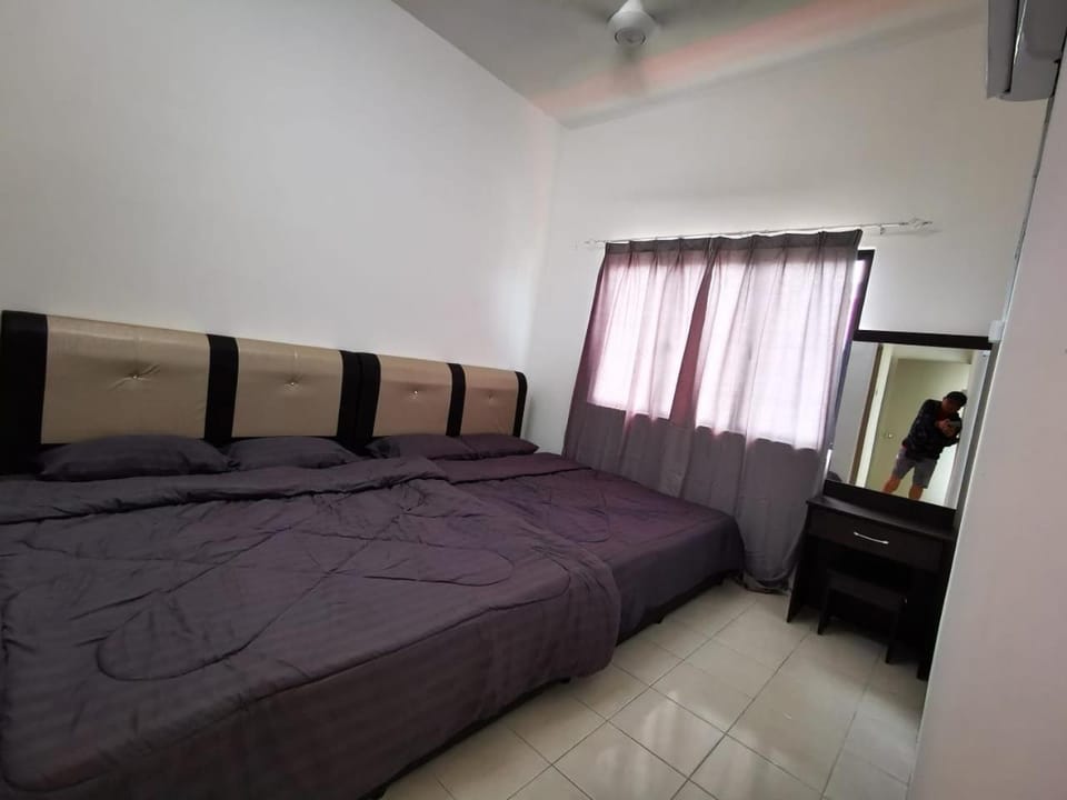 Happy homestay pulau pangkor Apartment in Perak