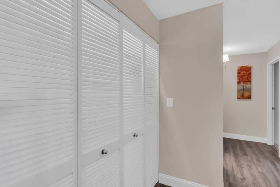 Arlington 2BR 2Ba Apartment in Crystal City Apartment in Crystal City
