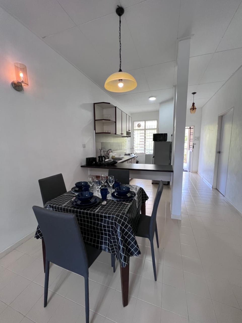 EE's Beach House - Homestay 3 min walk to beach Apartment in Batu Ferringhi, Penang, Malaysia
