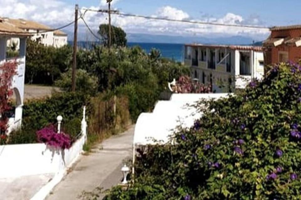 Golden Keys Apatment first floor Apartment in Moraitika