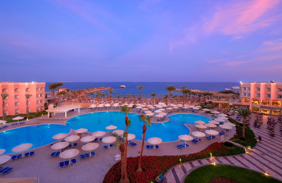 Beach, Sea view, Swimming pool