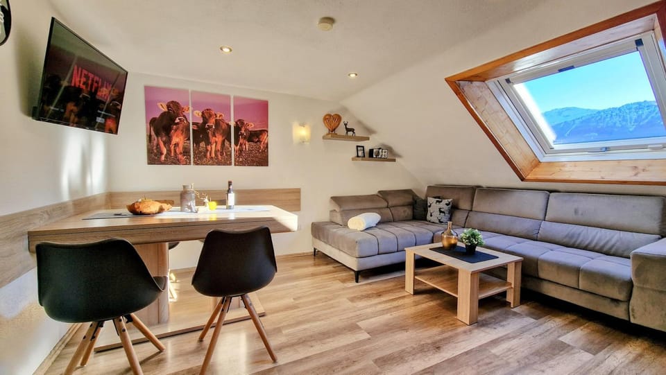 Ferienwohnungen Wolf - Wohnung "Falkenstein" mit 3 Zimmer Apartment in Pfronten