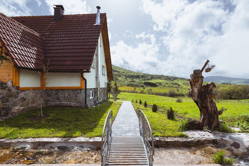 Mountain House Kosjenka Chalet in Federation of Bosnia and Herzegovina