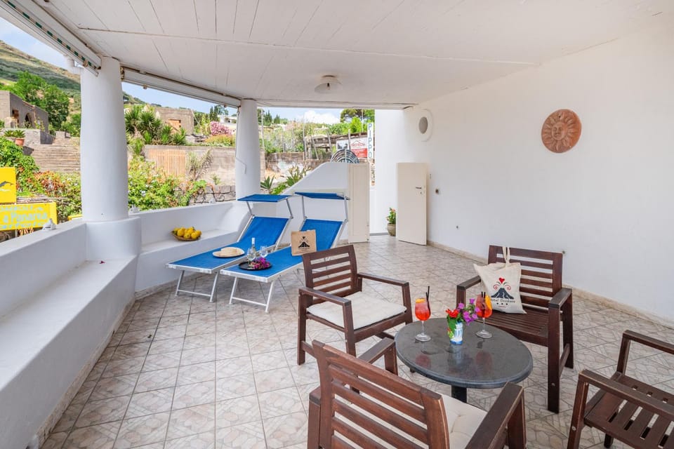 Patio, Balcony/Terrace