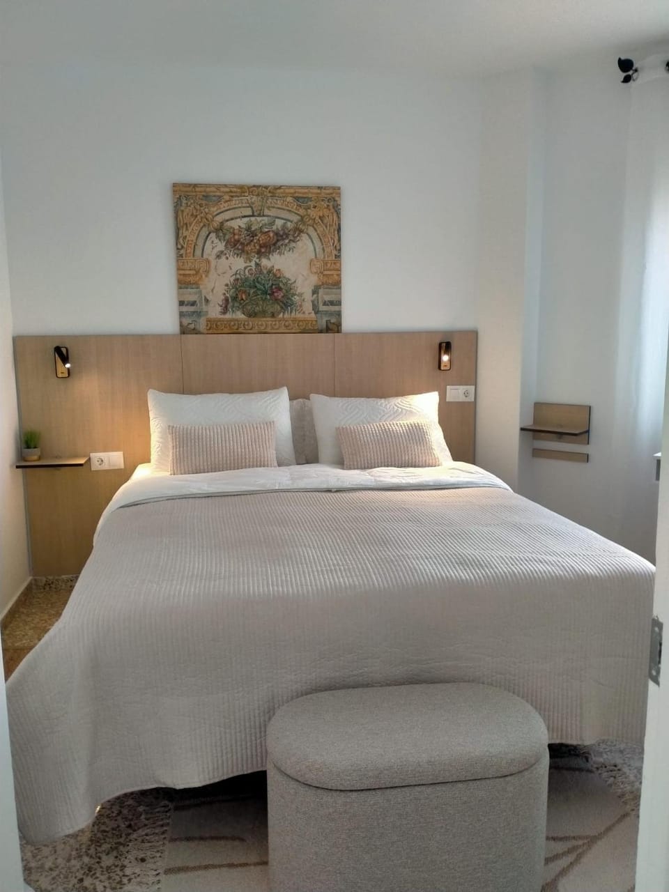 Bed, Bedroom