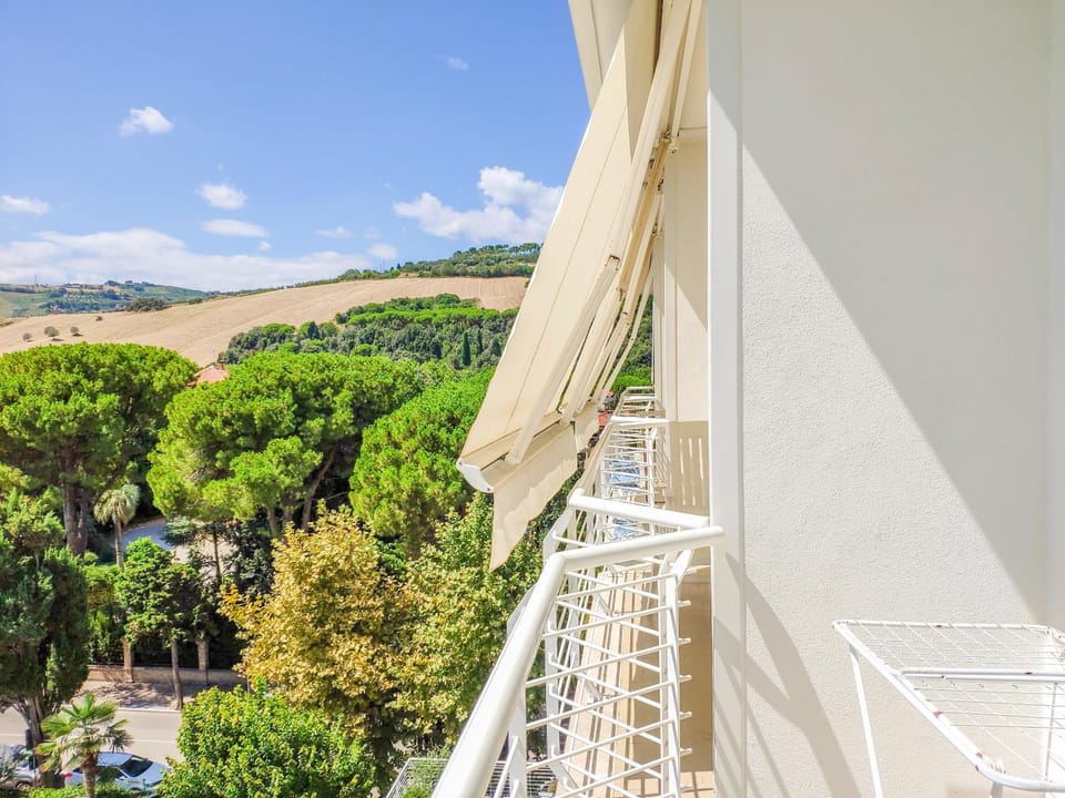 Natural landscape, View (from property/room)