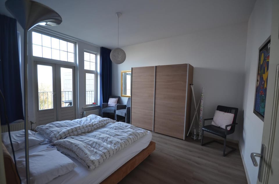 Fraai appartement direct aan zee op toplocatie. Apartment in Vlissingen