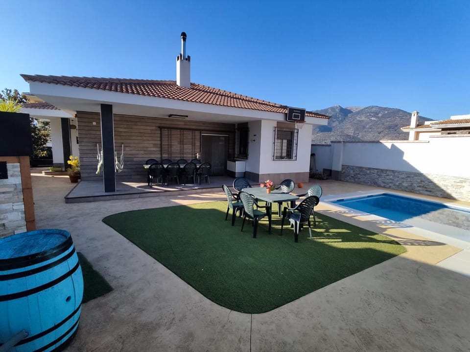 Patio, Swimming pool