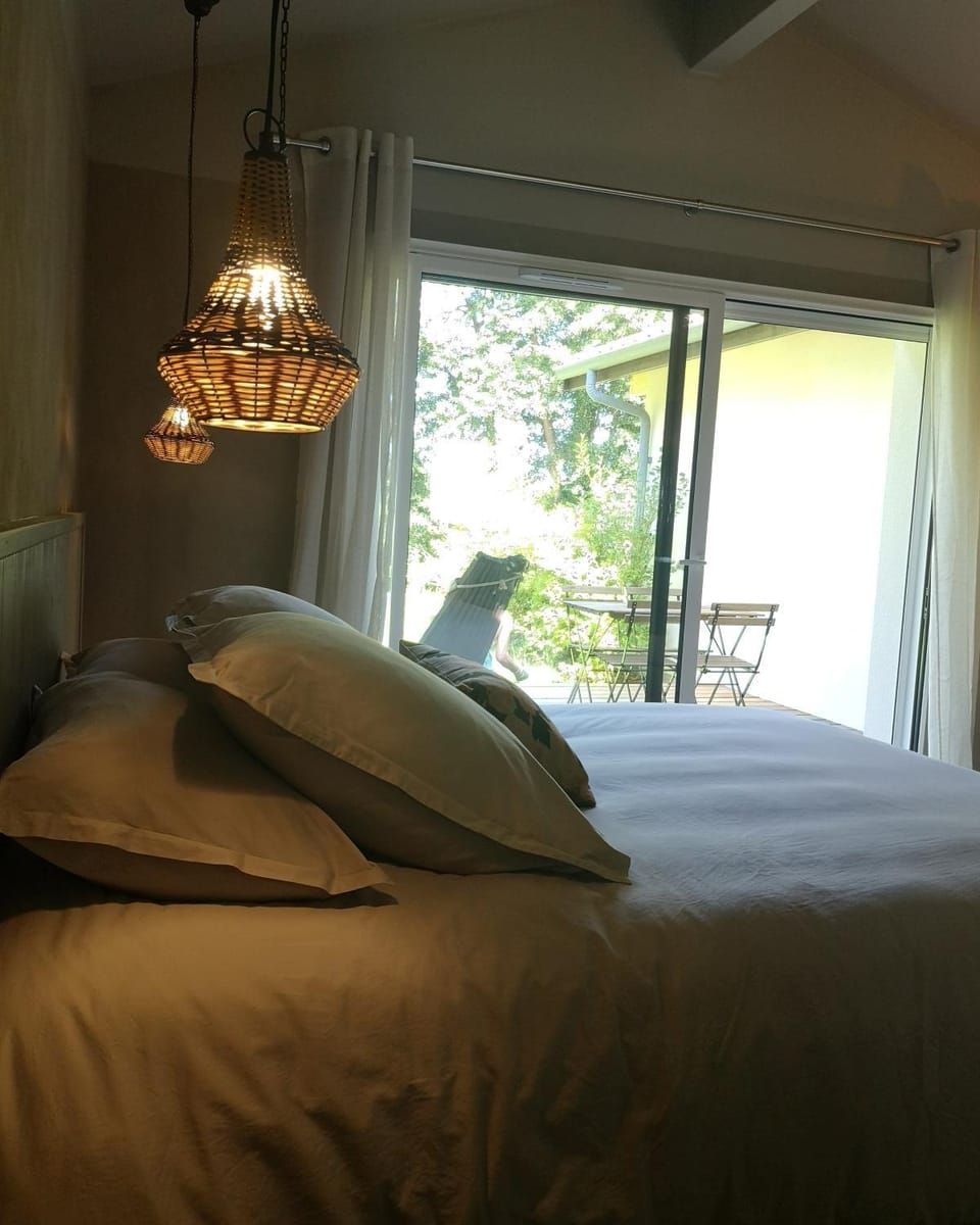 Cabane chic et romantique MUSCADELLE près de Bordeaux Apartment in Nouvelle-Aquitaine