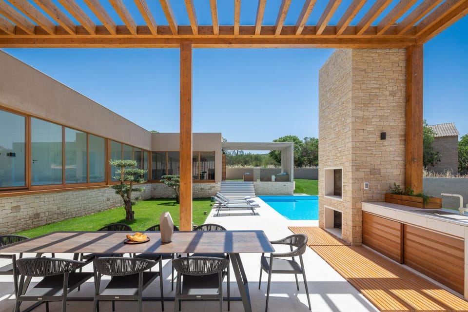 Patio, Swimming pool